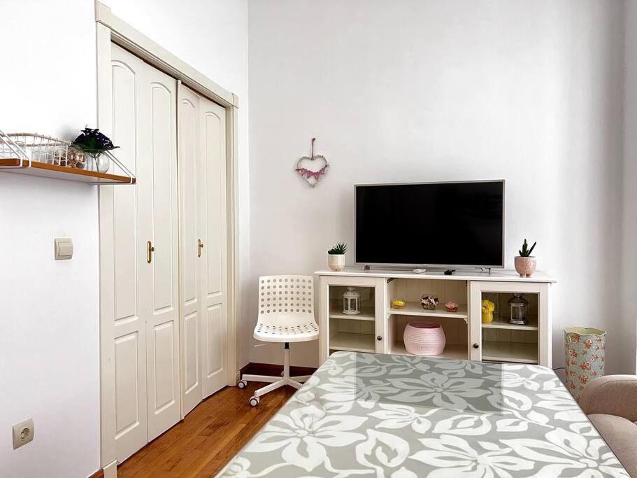 Apartamento Muy Centrico En Granada Kültér fotó