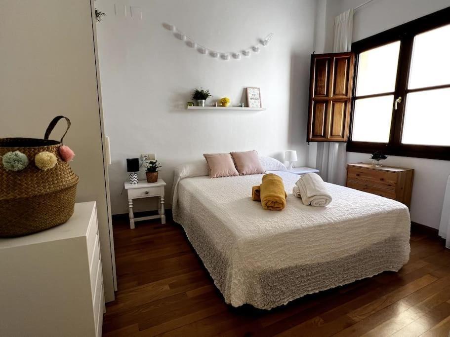 Apartamento Muy Centrico En Granada Kültér fotó