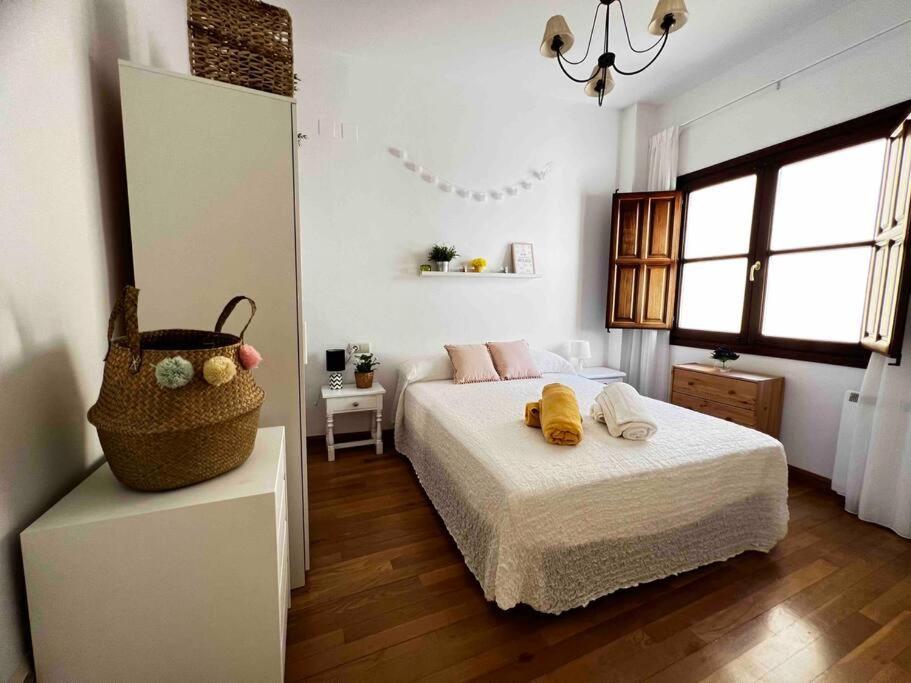 Apartamento Muy Centrico En Granada Kültér fotó